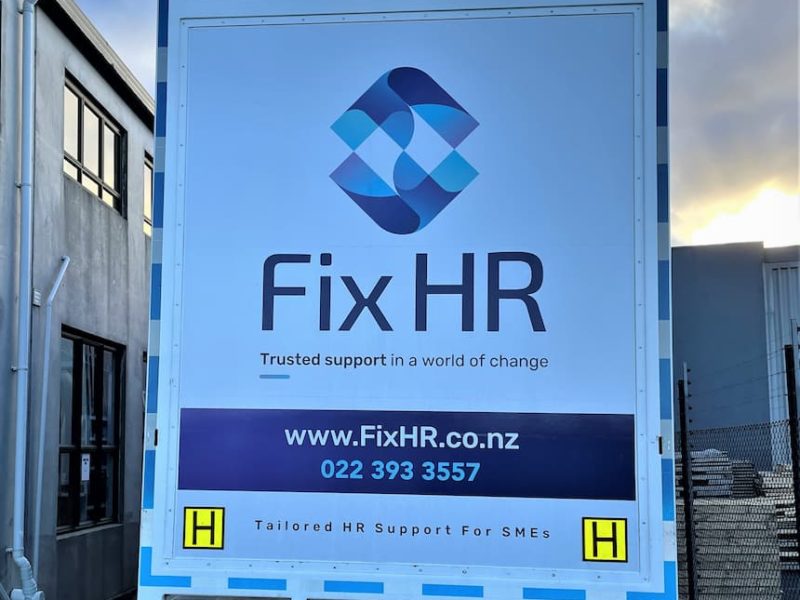 Fix HR signage - vehicle